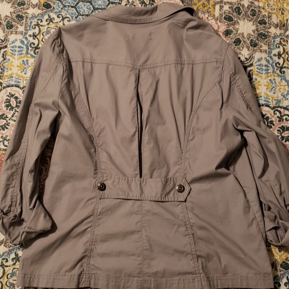 Dress Barn lightweight grey snap front jacket Xl - Picture 3 of 4